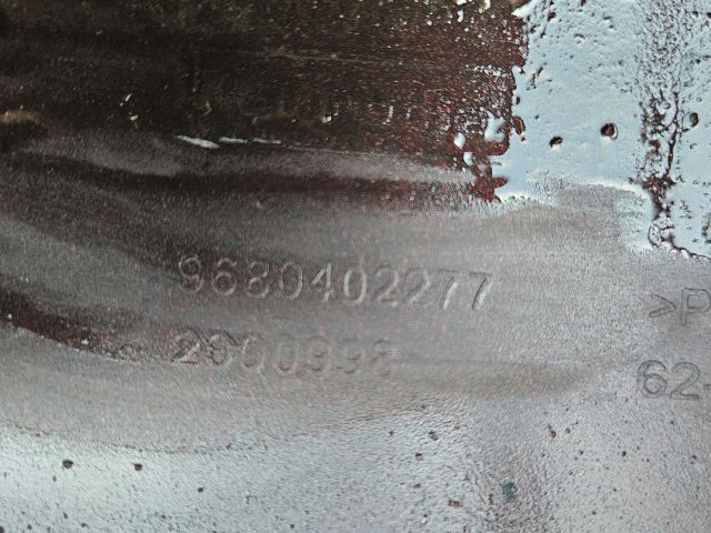 bontott CITROËN C4 PICASSO Első Lökhárító (Részeivel)