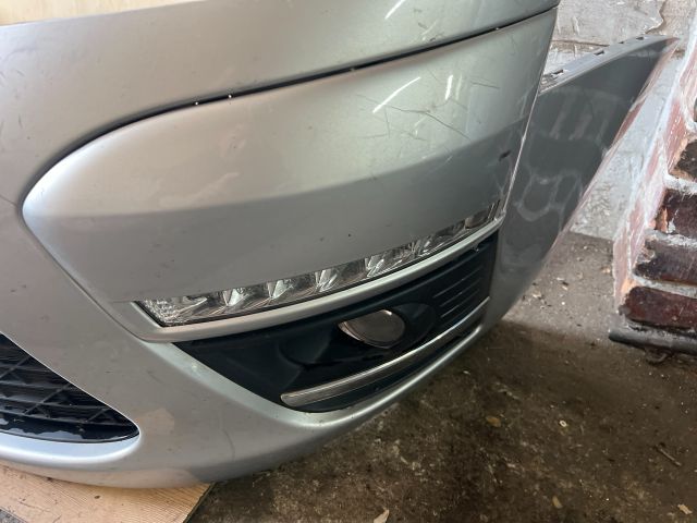 bontott CITROËN C4 PICASSO Első Lökhárító (Részeivel)