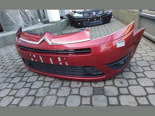 bontott CITROËN C4 PICASSO Első Lökhárító (Részeivel)