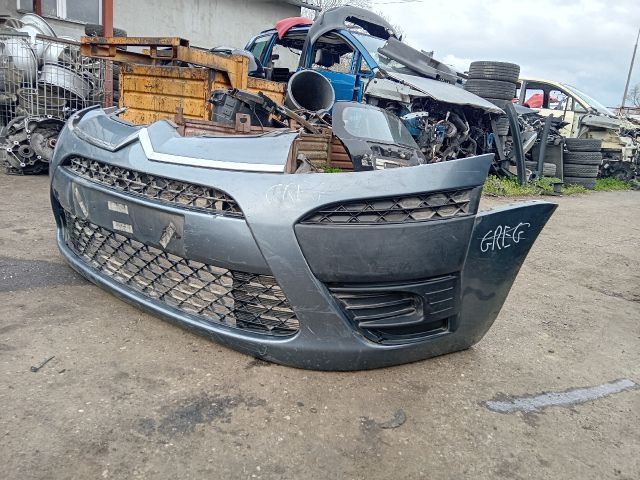 bontott CITROËN C4 PICASSO Első Lökhárító (Részeivel)