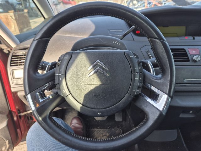 bontott CITROËN C4 PICASSO Első Lökhárító (Részeivel)