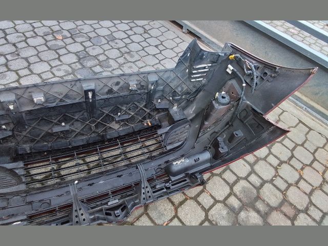 bontott CITROËN C4 PICASSO Első Lökhárító (Részeivel)