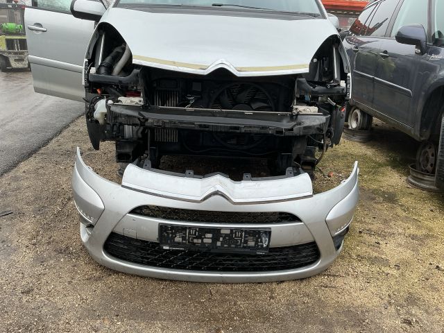 bontott CITROËN C4 PICASSO Első Lökhárító (Részeivel)