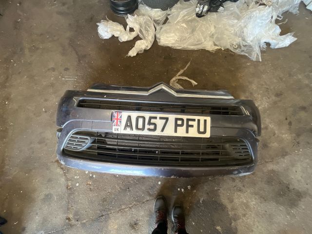 bontott CITROËN C4 PICASSO Első Lökhárító (Üresen)