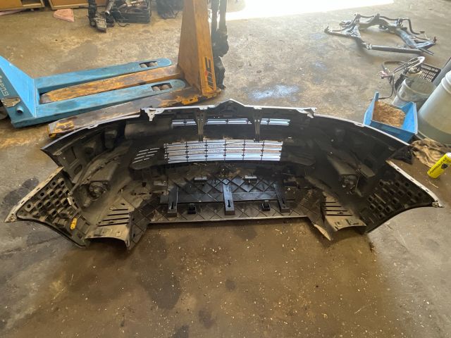 bontott CITROËN C4 PICASSO Első Lökhárító (Üresen)