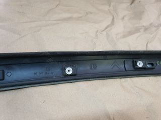 bontott CITROËN C4 PICASSO Első Szélvédő Bal Díszléc