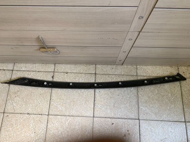 bontott CITROËN C4 PICASSO Első Szélvédő Jobb Díszléc