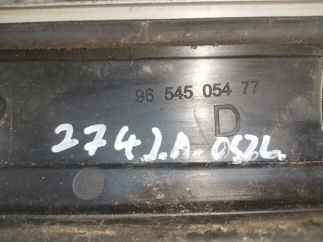 bontott CITROËN C4 PICASSO Első Szélvédő Jobb Díszléc