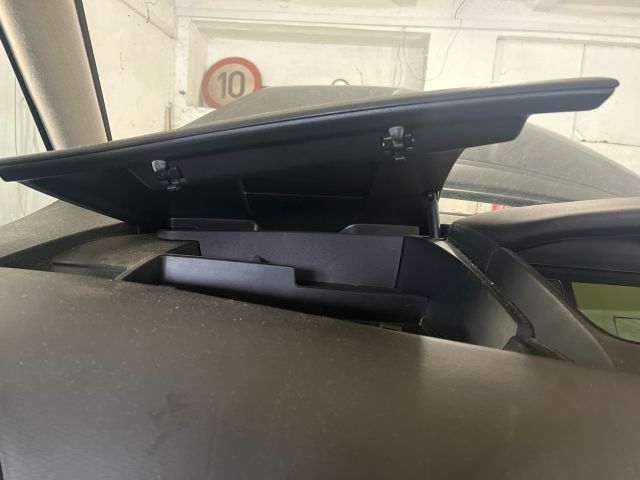 bontott CITROËN C4 PICASSO Első Tároló Rekesz