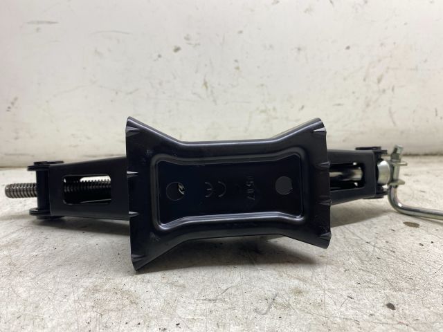 bontott CITROËN C4 PICASSO Emelő