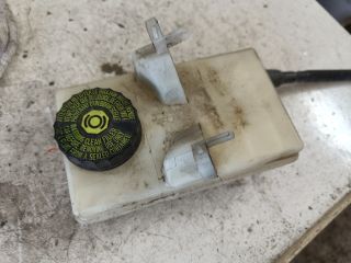 bontott CITROËN C4 PICASSO Fékfolyadék Tartály