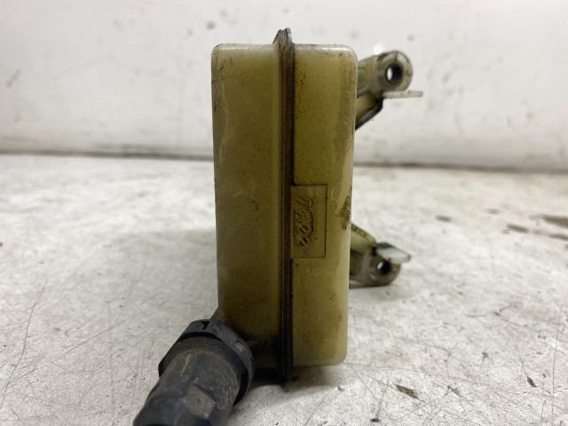 bontott CITROËN C4 PICASSO Fékfolyadék Tartály