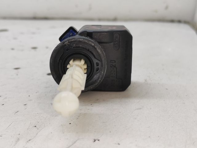 bontott CITROËN C4 PICASSO Fényszórómagasság Állító Motor Bal