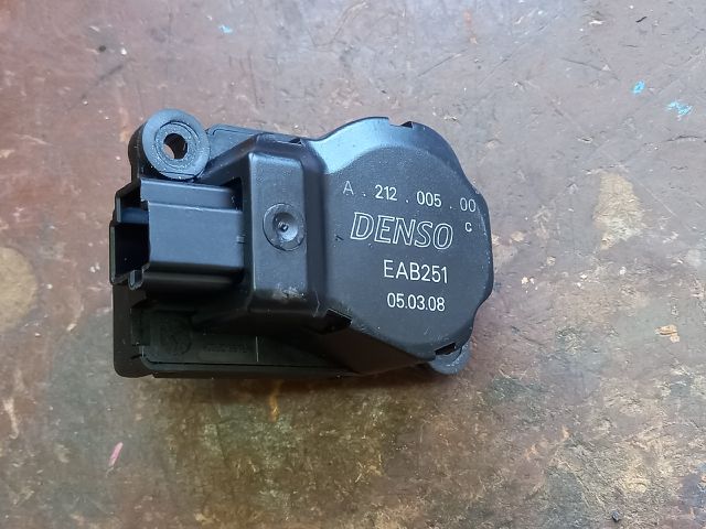 bontott CITROËN C4 PICASSO Fűtés Állító Motor