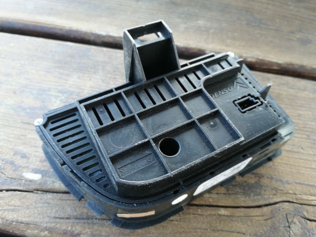 bontott CITROËN C4 PICASSO Fűtéskapcsoló (digit klímás)