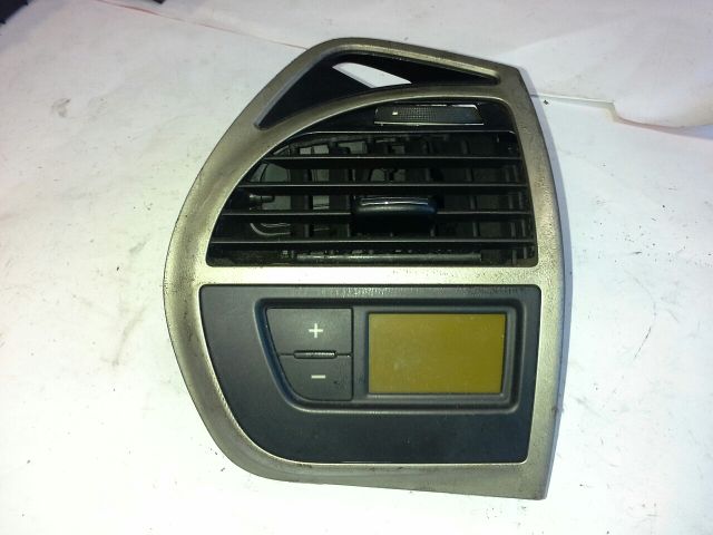 bontott CITROËN C4 PICASSO Fűtéskapcsoló (digit klímás)