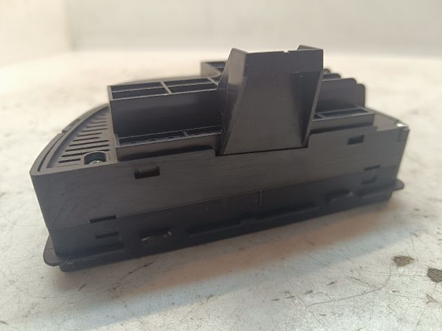 bontott CITROËN C4 PICASSO Fűtéskapcsoló (digit klímás)