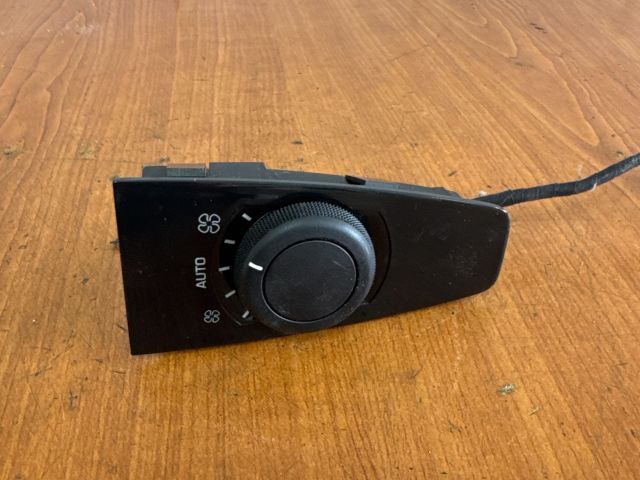 bontott CITROËN C4 PICASSO Fűtéskapcsoló (digit klímás)