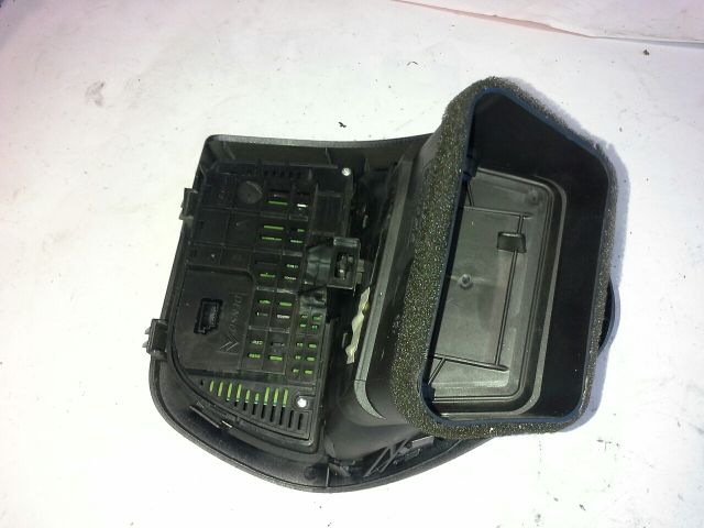 bontott CITROËN C4 PICASSO Fűtéskapcsoló (digit klímás)