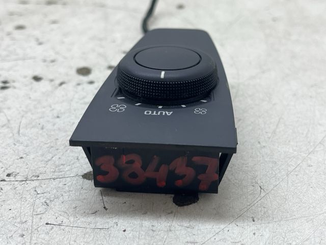 bontott CITROËN C4 PICASSO Fűtéskapcsoló