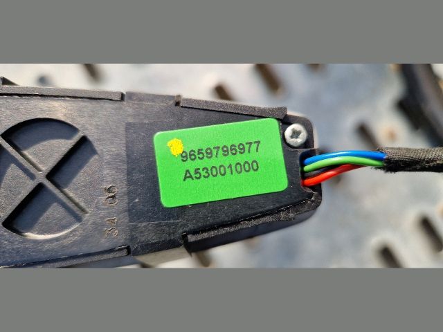 bontott CITROËN C4 PICASSO Fűtéskapcsoló