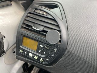 bontott CITROËN C4 PICASSO Fűtőmotor (Klímás)