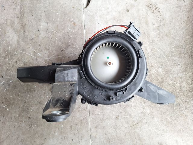 bontott CITROËN C4 PICASSO Fűtőmotor (Klímás)