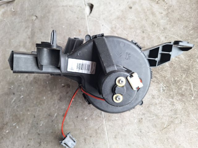 bontott CITROËN C4 PICASSO Fűtőmotor (Klímás)