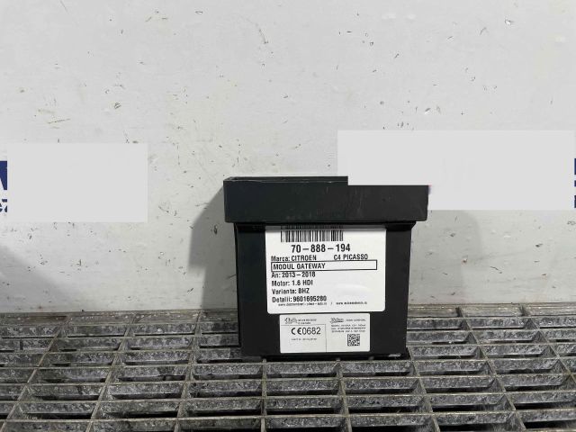 bontott CITROËN C4 PICASSO Gateway Elektronika