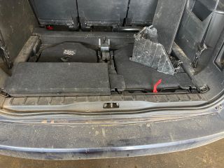 bontott CITROËN C4 PICASSO Hátfal Burkolat