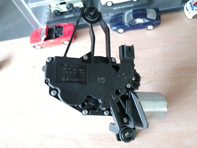 bontott CITROËN C4 PICASSO Hátsó Ablaktörlő Motor