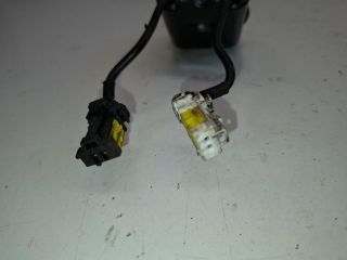 bontott CITROËN C4 PICASSO Hátsó középső Biztonsági Öv Csat