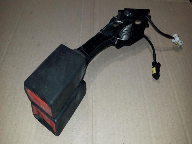 bontott CITROËN C4 PICASSO Hátsó középső Biztonsági Öv Csat