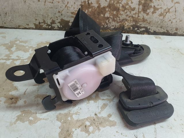 bontott CITROËN C4 PICASSO Hátsó középső Biztonsági Öv