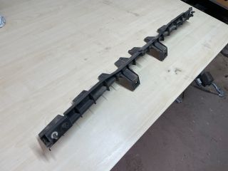 bontott CITROËN C4 PICASSO Hátsó középső Lökhárító Tartó (Műanyag)