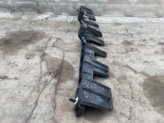 bontott CITROËN C4 PICASSO Hátsó középső Lökhárító Tartó (Műanyag)