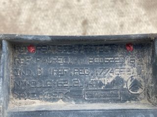 bontott CITROËN C4 PICASSO Hátsó középső Lökhárító Tartó (Műanyag)