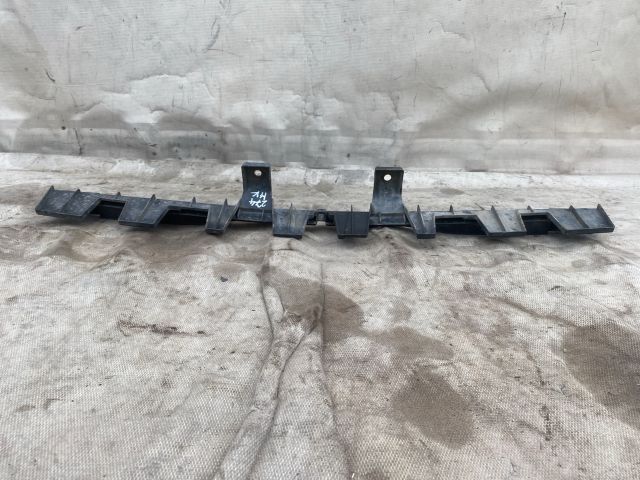 bontott CITROËN C4 PICASSO Hátsó középső Lökhárító Tartó (Műanyag)