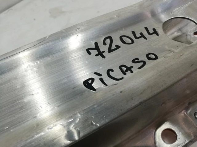 bontott CITROËN C4 PICASSO Hátsó Lökhárító Merevítő (Fém)