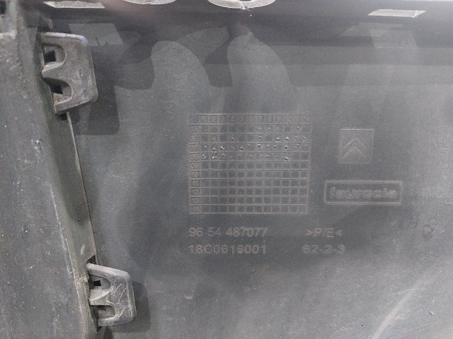 bontott CITROËN C4 PICASSO Hátsó Lökhárító (Üresen)