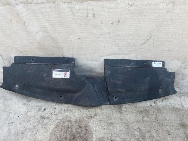 bontott CITROËN C4 PICASSO Homlokfal Burkolat