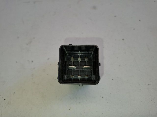 bontott CITROËN C4 PICASSO Izzító Relé