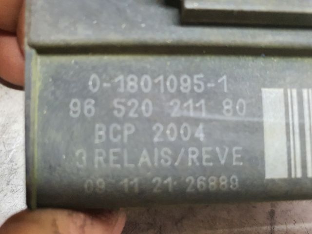 bontott CITROËN C4 PICASSO Izzító Relé