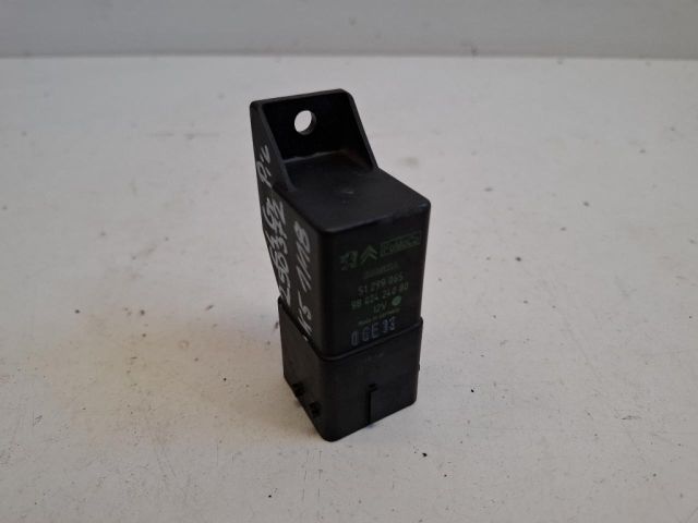 bontott CITROËN C4 PICASSO Izzító Relé