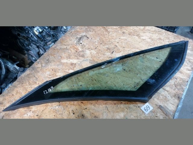 bontott CITROËN C4 PICASSO Jobb A Oszlop Oldalablak Üveg