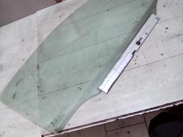 bontott CITROËN C4 PICASSO Jobb első Ablak