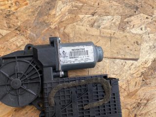 bontott CITROËN C4 PICASSO Jobb első Ablakemelő Motor