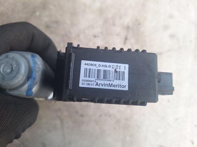 bontott CITROËN C4 PICASSO Jobb első Ablakemelő Motor