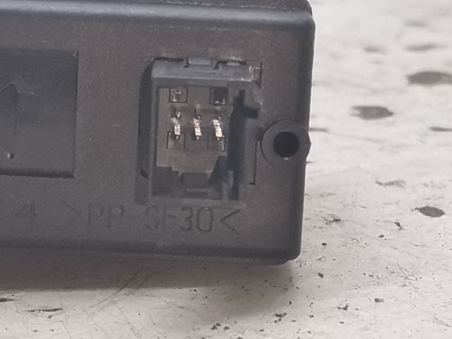 bontott CITROËN C4 PICASSO Jobb első Ablakemelő Motor