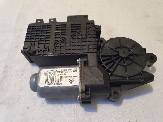 bontott CITROËN C4 PICASSO Jobb első Ablakemelő Motor